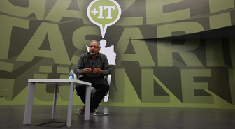 Bülent Erkmen, Deneyimlerini Aktardı