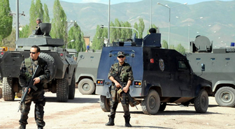 Jandarma Karakolu ve Polise Saldırı