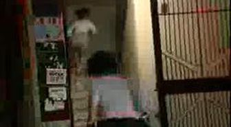 (Özel) Yanan Amcasına Koştu...
İstanbul (Özel) Yanan Amcasına Koştu...
- Fenalaşınca İtfaiye Sırtında Dışarı Çıkarıldı