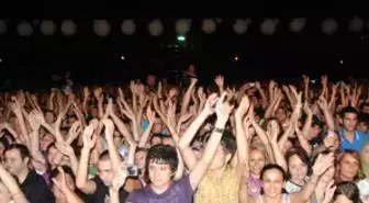 Beylikdüzü Uluslararası Kültür Ve Sanat Festivali Büyüledi