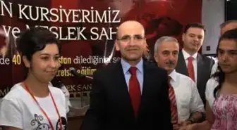 Gaziantep'de, LYS'deki Başarılı Öğrencilere Ödül