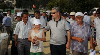 Sıcaktan Bunalan Vatandaşlar Geleneksel Balık Festivali’nde Doyasıya Eğlendi
