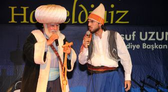 Dursun Ali Erzincanlı’dan Duygulandıran Şiirler
