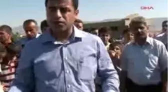 Şırnak Batman1 Demirtaş, Erdoğan'ı Kimsesizler Mezarlığına Çağırdı