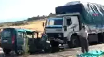 Kahramanmaraş´Ta Trafik Kazası: 2 Ölü, 2´İ Ağır Yaralı