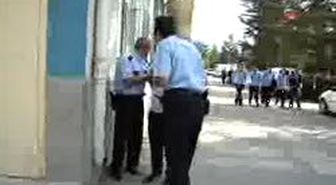 Eskişehir - Meslek Lisesi Öğrencisi Okulda Falçatayla Yaralandı
İlk Günde Okulda Şiddet