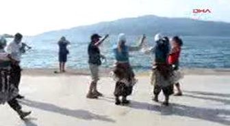 Marmaris - Fransız Gemisine Davullu Zurnalı Karşılama