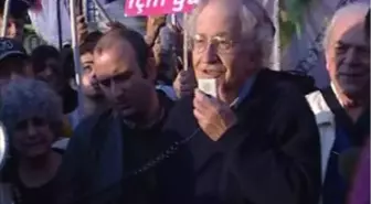 Chomsky, Küresel Isınmayı Protesto Etti