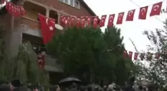 Şehit Er Son Kez Baba Ocağında