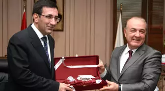 Devlet Bakan Yılmaz Gaünde
