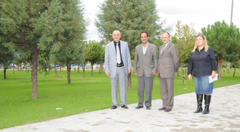 
Güzelyurt Mahallesi Yeşile Kavuştu