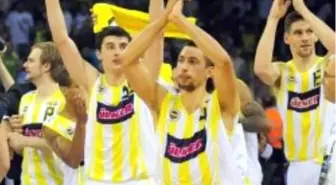 Fenerbahçe Ülker Liderliğe Yükseldi