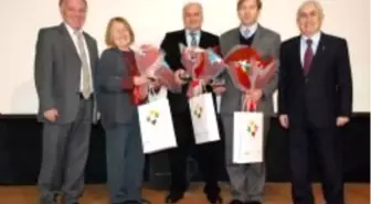 Zeki Velidi Togan, Panelle Anıldı
