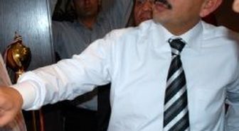 Kayseri Belediye Başkanı Özhaseki: Adı Geçen Şahıslarla Kan Davalıyım