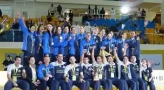 Şampiyon F.bahçe Acıbadem!