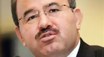 'Kılıçdaroğlu Yolsuzluk Arıyorsa Arkadaşlarına Baksın'