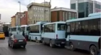 Tekirdağ - Minibüs Sürücüleri Yol Kapattı