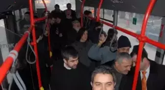 Yeni Otobüsler Törenle Hizmete Girdi