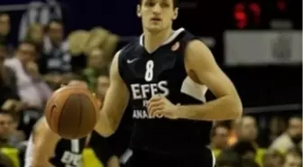 Efes Evinde Kral: 60-58
