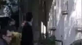 Foster'ın Ev Sahibi Karakolda