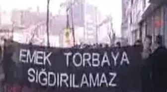 Chp Gençlik Kollarının 'Torba Yasa' Protestosu