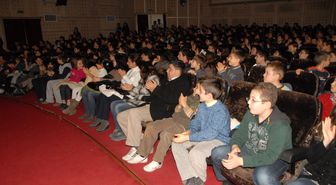 Magic Necmi Öğrencileri Büyüledi