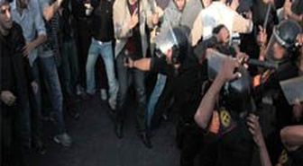 İran'da Göstericilere Paıntball Mermisi