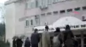 Dokuz Eylül'de Aköz Kavgası