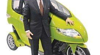 Cenevre'ye 3 Tekerlekli Elektrikli Otoyla Gitti, Sıra 'softcar'a Geldi