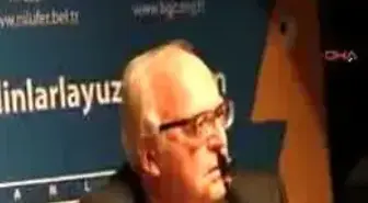 Sabih Kanadoğlu'na Tek Kişilik Protesto