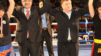Altın Yumruklara Yakışır Final!