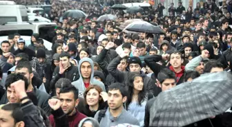 Diyarbakır, Tunceli, Elazığ Ve Siirt'te YGS Protestosu