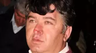 Eski Başkana Konserde Yumruklu Saldırı