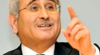 Durmuş Yılmaz 'Yılın Bürokratı'