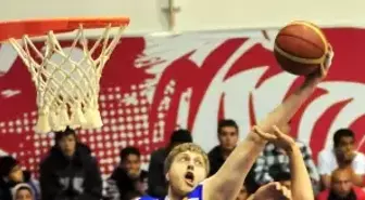 Kepez Belediyespor- Genç Telekom: 61-58