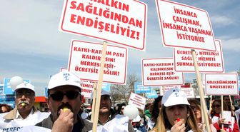 Doktorlardan Balonlu Düdüklü Eylem