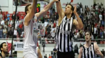 Pınar Karşıyaka - Beşiktaş Cola Turka: 87-84