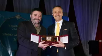 Negatifi Pozitife Çeviren Başkan