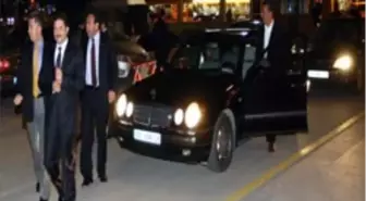 Erdoğan Aday Listesine Giremeyenlerle Buluştu