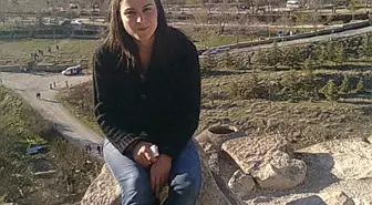 Futbolcu Zeynep, Beyaz Gelinlikle Son Yolculuğa Uğurlandı