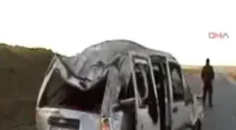 Diyaliz Minibüsü Kaza Yaptı