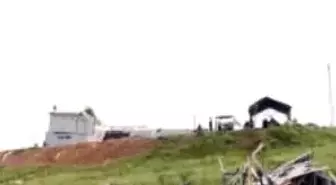 Prefabrik Okul, Fırtınada Yerle Bir Oldu