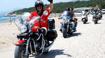 Motosiklet Tutkunları Demre'de Buluştu