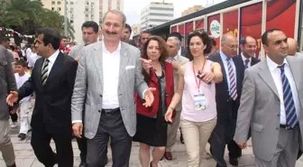 Hürriyet Treni Mersin'de