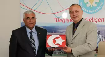 Manisa Belediyesi’nden On Bir Belediyeye Araç Desteği