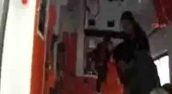 Patlayıcı Ellerinde Patladı: 3 Yaralı