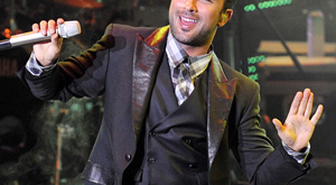 Tarkan, Ruslar İçin Söyledi