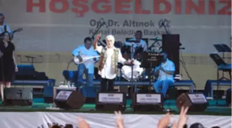 Kartal Festivali Edip Akbayram’la Başladı