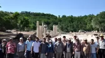 Sezar'ın Yürüdüğü Yol Kazılıyor