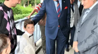 Kızılay Genel Başkanı Küçükali Sünnet Etkinliğine Katıldı